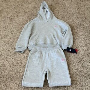 Reebok Girls 2 Piece Hoodie & Sweatpants Set Gray Size XL (12)